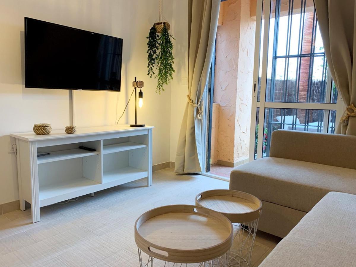 ベラMarinas Sol - Tu Hogar Con Jardin Privado!アパートメント エクステリア 写真